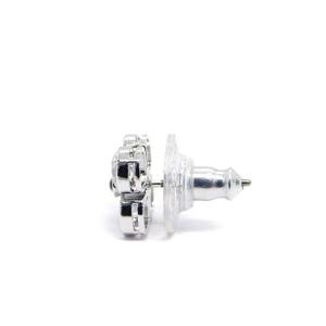 SWAROVSKI スタッドピアス クローバー ストーン シルバー色