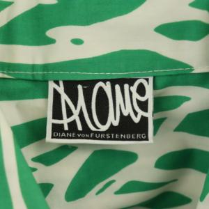 DIANE von FURSTENBERG 総柄シャツワンピース 膝丈 長袖 金ボタン 2 緑 グリーン オフホワイト