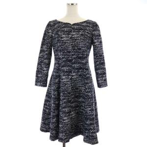 総柄 花柄ワンピース フレア ひざ丈 九分袖 4 黒 白 グレー ブラック