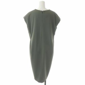 23区 vingt-trois ノースリーブ ワンピース ストレート バックタック 膝丈 Vネック 38 カーキ