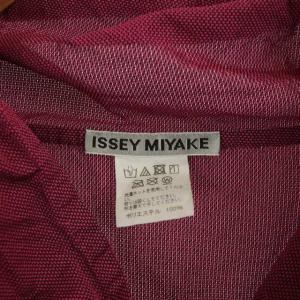 ISSEY MIYAKE DOUGH DOUGH ブラウス プルオーバー 七分袖 オフタートル 2 ピンク 黒 ブラック