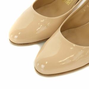 Salvatore Ferragamo パンプス ハイヒール ラウンドトゥ パテントレザー 5 22.5cm ベージュ