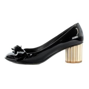 Salvatore Ferragamo パンプス フラワーヒール パテントレザー リボン 5.5 23cm 黒 ブラック