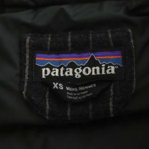 Patagonia AGAIN VESTダウンベスト ストライプ ニット ジップアップ XS チャコール FA12QUILT