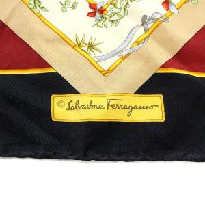 Salvatore Ferragamo スカーフ 大判 総柄 マルチカラー OH