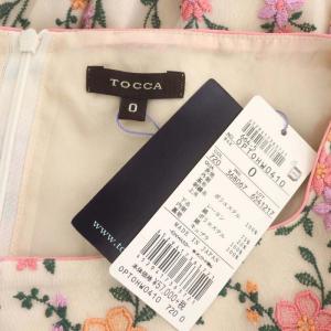 TOCCA PARADISE ドレスワンピース フレンチスリーブ 花刺繍 膝丈 0 ベージュ マルチカラー