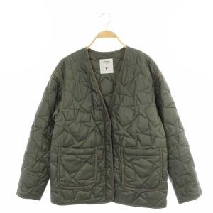 トウキョウ TOKYO 星型キルティングブルゾン ノーカラージャケット 中綿 カーキ