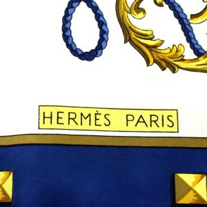 HERMES LES CLES スカーフ カレ90 鍵柄 絹 シルク 紺 ネイビー 白 ホワイト ゴールド色 OH