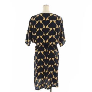 DIANE von FURSTENBERG カシュクールワンピース 総柄 膝丈 半袖 6 黒 ベージュ ブラック