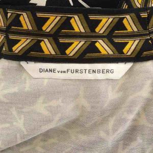 DIANE von FURSTENBERG 半袖総柄ワンピース 膝丈 シルク 6 黒 ブラック マルチカラー