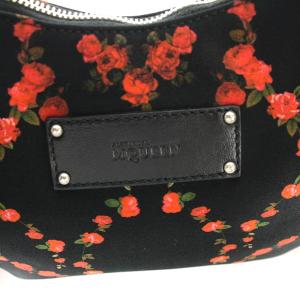 Alexander McQueen クラッチバッグ アイロン 花柄 黒 ブラック 赤 レッド
