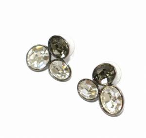 SWAROVSKI ピアス スタッドピアス クリスタル ストーン シルバー グレー アクセサリー ジュエリー