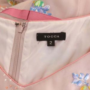 TOCCA 刺繍 Vネックワンピース 膝丈 半袖 花柄 2 ピンク マルチカラー
