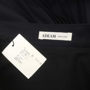 ADEAM プリーツフレアスカート ひざ丈 ミモレ 0 黒 ブラック