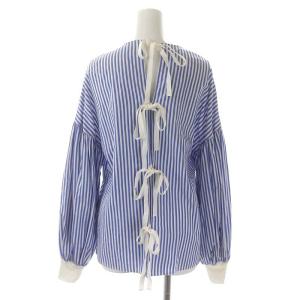 MUVEIL ギャザースリーブブラウス 長袖 フラワーモチーフ  青 白 ブルー ホワイト