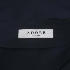 ADORE ハイツイストゼログサテンアシメトリーヘムプリーツスカート ロング ミモレ丈 ベルト付き インナー付き 38 濃紺 ダークネイビー