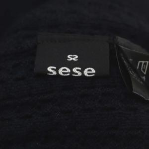 IENA sese produite par IENA取扱 ミニケーブル肩タックプルオーバー ニット セーター 長袖 ウール 紺 ネイビー