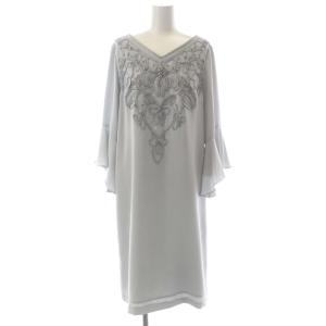 ワンピース 七分袖 ひざ丈 フレアスリーブ ビジュー 38 グレー