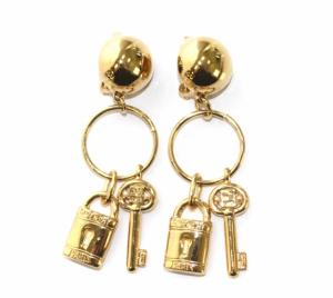 GIVENCHY ヴィンテージ 鍵モチーフ イヤリング ロング ロゴ ゴールド アクセサリー ジュエリー