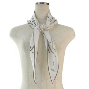 HERMES ポワンテュ ポワントゥ 銀のしずく VIF ARGENT シルク トライアングル スカーフ ホワイト