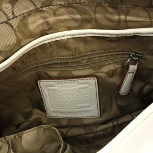COACH ソーホー ワンショルダーバッグ レザー 白 ホワイト 9247