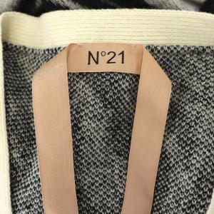 N°21 22年製 モヘア ゼブラ柄 カーディガン セーター ニット フロントボタン 長袖 ウール 黒 ブラック 白 ホワイト