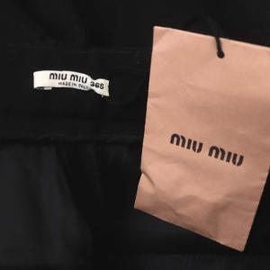 miumiu センタープレス パンツ ジップフライ ウール S 黒 ブラック
