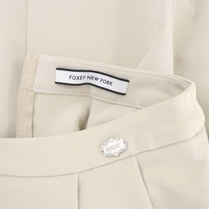 FOXEY NEW YORK タック フレアスカート ひざ丈 38 ライトベージュ 35733