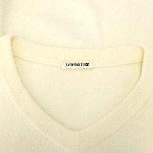 EVERYDAY I LIKE Boucle Vネックプルオーバー ニット セーター 長袖 白 ホワイト