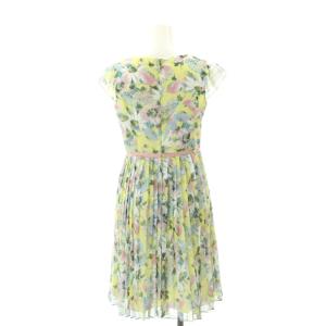 TOCCA プリーツ フラワー ワンピース 膝丈 半袖 総柄 2 マルチカラー