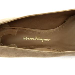 Salvatore Ferragamo パンプス チャンキーヒール スエード 7.5 24.5cm ベージュ AREZZO55