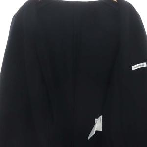 MADISONBLUE ボタンレス ジャケット ブラック