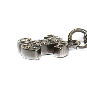 CHANEL ココマーク ペンダント シルバー色