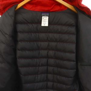 Patagonia 84700 ダウンジャケット フード ジップアップ アウター S 赤 レッド