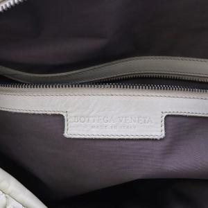 BOTTEGA VENETA イントレチャート ボストンバッグ ホワイト