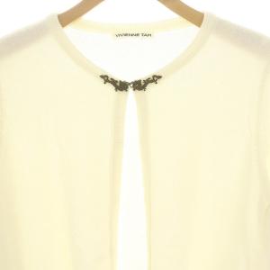 VIVIENNE TAM ドラゴン金具カーディガン ニット 七分袖 0 オフホワイト /DO OS