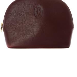 Cartier マストライン コスメポーチ レザー ボルドー