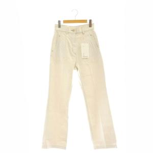 Floral Embossed Flare Jeans 2 オフホワイト