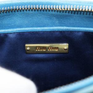 miumiu マテラッセ クラッチ バッグ レザー 水色 ライトブルー