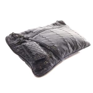 BOTTEGA VENETA パイソン柄 ショルダーバッグ ネイビー 244516