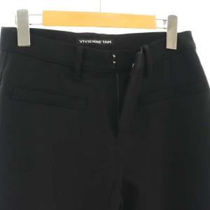 VIVIENNE TAM 飾りポケット パンツ テーパード スキニー ストレッチ 40 L 黒 ブラック