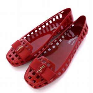 VIVALA レッド フラットシューズ 38.5 VIVALA レッド フラットシューズ 38.5 P*a様 VIVALA ブラック