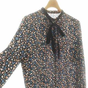 ANAYI 23AW イレギュラースクエアプリントタイ付き ブラウス 長袖 総柄 バンドカラー 38 黒 ブラック