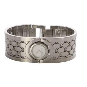 GUCCI トワールバングルウォッチ クオーツ アナログ シルバー色