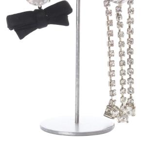 miumiu クリスタル リボン アシンメトリーイヤリング シルバー色