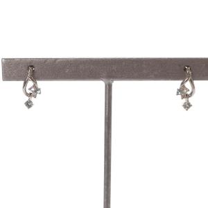 ピアス しずくモチーフ K18 ホワイトゴールド