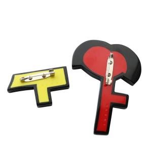 MARNI モチーフブローチ 2個セット ピン 赤 レッド 黄色 イエロー