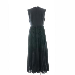 Mame Kurogouchi 22FW Curved Pleated Sleeveless Dress