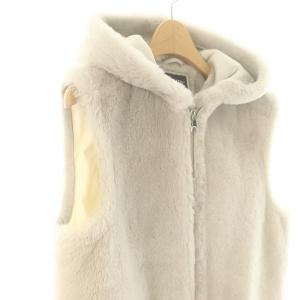 EMMETI AULLA ムートン  ダウン ベスト 38 グレー アイボリー