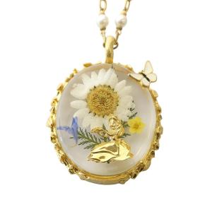 Disney ディズニー ネックレス 不思議の国のアリス フラワーガーデン ペンダント ゴールドカラー
